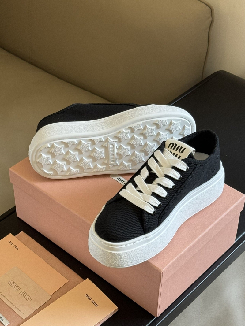 Miu Miu Casual Shoes